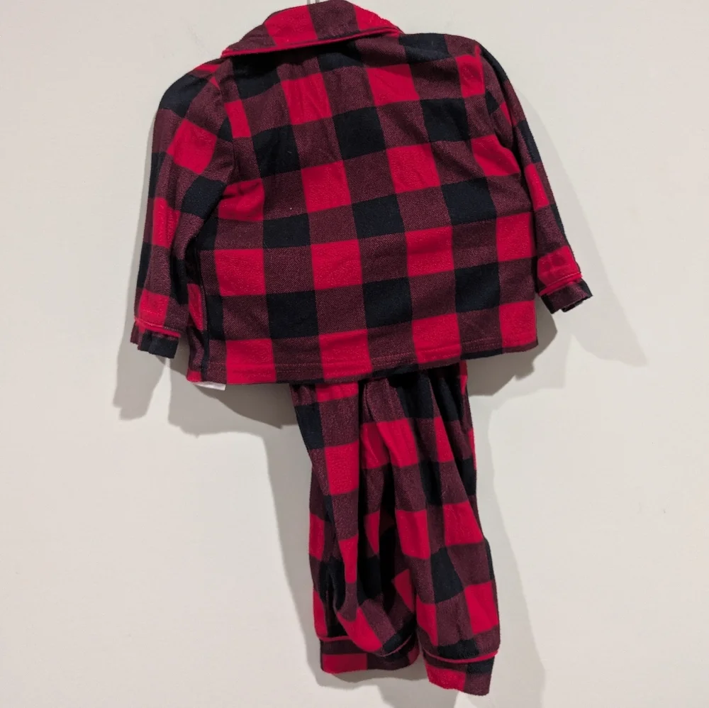 🎄 Simple Joys by Carter’s Red Buffalo Plaid Pajamas (12M)‎